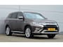 Mitsubishi Outlander PHEV 2.4 INSTYLE 4WD | PLUG IN HYBRIDE | LEDER | TREKHAAK 1500KG | ELECTR ACHTERKLEP | FABRIEKSGARANTIE TOT 02-07-2029* | ALL IN RIJKLAARPRIJS