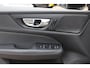 Volvo V60 2.0 B4 R-Design / Trekhaak / Panoramadak / 360Camera / Head-up / Luxe Leder / 19'' / Harman Kardon / Keyless / CarPlay / Stuur+Stoelverwarming / DAB / ACC