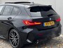 BMW 1-Serie 118i / Dealer onderhouden / M-Sport / Panorama schuifdak / HUD / Adaptieve CC / Harman Kardon / Alcantara Sportstoelen / 19" / Camera /