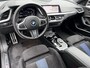 BMW 1-Serie 118i / Dealer onderhouden / M-Sport / Panorama schuifdak / HUD / Adaptieve CC / Harman Kardon / Alcantara Sportstoelen / 19" / Camera /