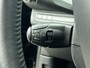 Peugeot 208 Signature 110pk Automaat | Navigatie | Airco | Parkeersensoren | Cruise Control | Apple Carplay / Android Auto | Bluetooth | DAB+ radio | Armsteun | Regensensor | Elektrisch inklapbare spiegels | Automatisch dimlicht | Afneembare Trekhaak |