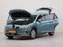 Hyundai Kona Electric EV Premium 64 kWh | Vaste trekhaak | Navigatie | Lederen bekleding | Electr.voorstoelen | Apple Carplay | Parkeersensoren voor en achter |