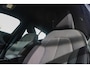 Volvo XC40 1.5 T4 Plug-in hybrid Plus Dark | Stuur & Stoelverwarming | Pilot Assist | Elektrische Achterklep | Elektrische Stoelen | BLIS | Harman Kardon | Camera |