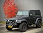 Jeep Wrangler 3.8i Sport Automaat | XRC Bumpers | Mopar Zijschermen | Rollcage | LED | Afneembaar Dak | Custom Uitlaat | Apple Carplay | 4-Zits | Offroadbanden | Hardtop
