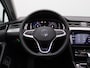 Volkswagen Passat Variant 1.4 TSI PHEV GTE Business 218PK DSG 360gr. Camera, Elektr. Achterklep, Digital Cockpit, Stoelverwarming, Keyless, 18" LM Velgen, Pano-Schuifdak, Adaptive cruise control