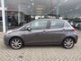 Toyota Yaris 1.3 VVT-i Dynamic | Trekhaak | Navi | Stoelverwarming Bestuurder