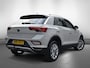 Volkswagen T-Roc 1.5 TSI R-Line Bns/ dsg/stoelvrw/clima/iq light/carplay