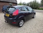 Ford Fiesta 1.25 Ghia Climate controle, Cruise controle, Parkeersensoren, Trekhaak, Lichtmetalen velgen