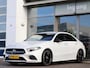 Mercedes-Benz A-klasse 180 AMG Line 136 Pk | Widescreen | Stoelverwarming | Matrix LED | Camera | Sfeerverlichting | Apple carplay & Android Auto |