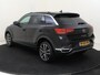 Volkswagen T-Roc 1.0 TSI Style | Navigatie | Adaptieve cruise control | CarPlay | Parkeersensoren | Draadloze telefoonlader | Climate control |