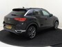Volkswagen T-Roc 1.0 TSI Style | Navigatie | Adaptieve cruise control | CarPlay | Parkeersensoren | Draadloze telefoonlader | Climate control |