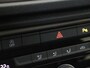 Volkswagen T-Roc 1.0 TSI Style | Navigatie | Adaptieve cruise control | CarPlay | Parkeersensoren | Draadloze telefoonlader | Climate control |