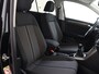 Volkswagen T-Roc 1.0 TSI Style | Navigatie | Adaptieve cruise control | CarPlay | Parkeersensoren | Draadloze telefoonlader | Climate control |