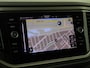 Volkswagen T-Roc 1.0 TSI Style | Navigatie | Adaptieve cruise control | CarPlay | Parkeersensoren | Draadloze telefoonlader | Climate control |