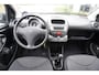 Peugeot 107 1.0 68PK 5D Access Pack Accent AIRCO