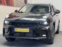 Lynk & Co 01 1.5 100 STUKS OP VOORRAAD ! VOL OPTIES ! 360 CAMERA ADAPTIVE CRUISE CONTROL PANORAMA SCHUIF/KANTELDAK APPLE CARPLAY/ANDROID RIJSTROOKSENSOREN ZEER MOOI !! Brgl
