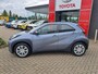 Toyota Aygo X Play APPLE/ANDROID PARKEERCAMERA AD-CRUISE AIRCO HOGE-INSTAP NL-AUTO