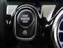 Mercedes-Benz A-klasse A180 Star Edition Luxury Line - Achteruitrijcamera - Stoelverwarming - Carplay - Thermotronic