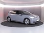 Volkswagen ID.3 Pro Edition 58 kWh 204 pk | Navigatie | Parkeersensoren (Park assist) | Achteruitrijcamera | Adaptieve cruise control | Stoelverwarming |