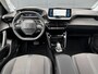 Peugeot 2008 1.2 130pk Allure Pack Automaat | Achteruitrijcamera | Verwarmbare voorstoelen | Navigatie