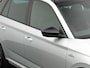 Skoda Kamiq 1.0 TSI 110 pk DSG Monte Carlo | Glazen Panoramadak | Achteruitrijcamera | Cruise Control | Stoelverwarming | 18 inch