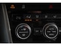 Volkswagen T-Roc 1.5 TSI 150pk DSG Style Team Navigatie Climate Control DAB Adaptive Cruise control Elektrisch bedienbare achterklep