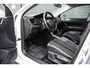 Volkswagen Polo 1.0 TSI Highline | Stoelverwarming | Parkeersensoren | Navigatie