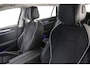 Volkswagen Passat Variant Business 1.5 eTSI 150pk DSG Automaat Trekhaak, 360 camera, Elektrische achterklep, Adaptive cruise control, Achteruitrijcamera, Navigatie, Harman Kardon audio