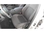 Toyota C-HR 1.8 140 Bi-Tone | Groot Navi | Stoel en stuurverw | elekt achter