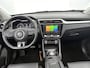 MG ZS MG EV Luxury 45 kWh | Apple Carplay / Android Auto | Camera | Stoelverwarming | Schuif/Kanteldak | Lichtmetalen Velgen | Dodehoekdetectie |