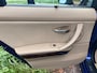 BMW 3-Serie Touring 320i Business Line