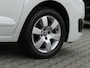 Peugeot 5008 1.2 PureTech Style 5p. NIEUWE DISTRIBUTIERIEM
