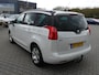Peugeot 5008 1.2 PureTech Style 5p. NIEUWE DISTRIBUTIERIEM