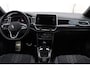 Volkswagen T-Roc 2.0 TSI DSG 4Motion R-Line 190pk DSG7 | Pano | LED IQ |