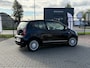 Volkswagen Up! 1.0 75pk high up! BlueMotion | Leer | Navi | Airco | Cruise |