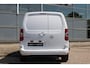 Opel Combo 136pk L1 50kWh | Navigatie | Climate control | Cruise control | Stuurverwarming | Carplay | Houtenvloer/wanden | PDC A
