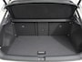 Volkswagen T-Roc 1.5 TSI 150pk DSG Style Edition Navigatie Apple Carplay/Android Auto Camera Parkeersensoren Adaptive Cruise Control Dodehoek Assistent Elektrische achterklep Stoel- en stuurverwarming Full Led Climate Control Lichtmetalen velgen