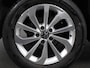 Volkswagen T-Roc 1.5 TSI 150pk DSG Style Edition Navigatie Apple Carplay/Android Auto Camera Parkeersensoren Adaptive Cruise Control Dodehoek Assistent Elektrische achterklep Stoel- en stuurverwarming Full Led Climate Control Lichtmetalen velgen