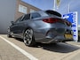 CUPRA Leon Sportstourer 1.5 eTSI Performance l PANO-DAK l ACC l BLIS l CAMERA l ECC l LED l NAVI l SCHAALSTOELEN l 11.000km