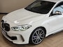 BMW 1-Serie M135i xDrive High Executive Navi | 19" | Alcantara | Camera | PDC V+A |