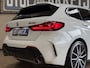 BMW 1-Serie M135i xDrive High Executive Navi | 19" | Alcantara | Camera | PDC V+A |