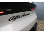 Alfa Romeo Junior 1.2 Turbo Hybrid Ibrida Speciale | Direct beschikbaar | Navigatie | Adaptieve Cruise | Led | Camera | Stoelverwarming
