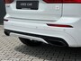Volvo XC60 T8 Twin Engine AWD Polestar Engineered | Panoramadak | Head-up Display | Stoel & Stuurwiel verwarming | Harman Kardon | BLIS | Adaptieve Cruise Control | 360º Camera | Keyless | 22'' Lichtmetalen Velgen |