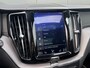Volvo XC60 T8 Twin Engine AWD Polestar Engineered | Panoramadak | Head-up Display | Stoel & Stuurwiel verwarming | Harman Kardon | BLIS | Adaptieve Cruise Control | 360º Camera | Keyless | 22'' Lichtmetalen Velgen |