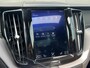 Volvo XC60 T8 Twin Engine AWD Polestar Engineered | Panoramadak | Head-up Display | Stoel & Stuurwiel verwarming | Harman Kardon | BLIS | Adaptieve Cruise Control | 360º Camera | Keyless | 22'' Lichtmetalen Velgen |