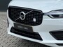 Volvo XC60 T8 Twin Engine AWD Polestar Engineered | Panoramadak | Head-up Display | Stoel & Stuurwiel verwarming | Harman Kardon | BLIS | Adaptieve Cruise Control | 360º Camera | Keyless | 22'' Lichtmetalen Velgen |