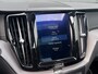 Volvo XC60 T8 Twin Engine AWD Polestar Engineered | Panoramadak | Head-up Display | Stoel & Stuurwiel verwarming | Harman Kardon | BLIS | Adaptieve Cruise Control | 360º Camera | Keyless | 22'' Lichtmetalen Velgen |