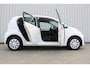 Volkswagen Up! 1.0 BMT move up! | Incl. 12 maanden garantie | DAB radio | Airco | Bluetooth | Elektrische ramen | Lane assist |