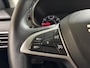 Dacia Sandero 90PK TCe Expression | Navi | Airco | Parkeersensoren | Cruise Control | Apple CarPlay/Android Auto | Licht & Regen Sensor | Full LED | Armsteun |