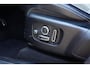 Land Rover Range Rover Velar 3.0 V6 AWD First Edition 300pk Panoramadak/Meridian/Trekhaak
